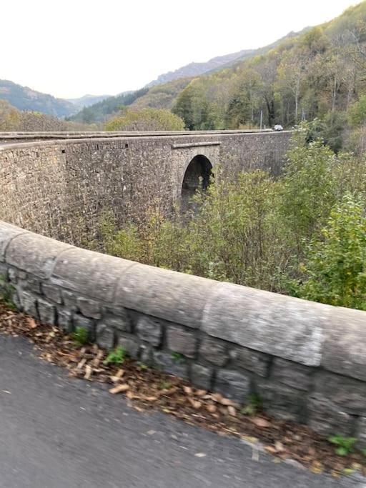 L'Atelier De La Bergerie - L' Ardeche - Via Rhona Βίλα Pont-Saint-Esprit Εξωτερικό φωτογραφία